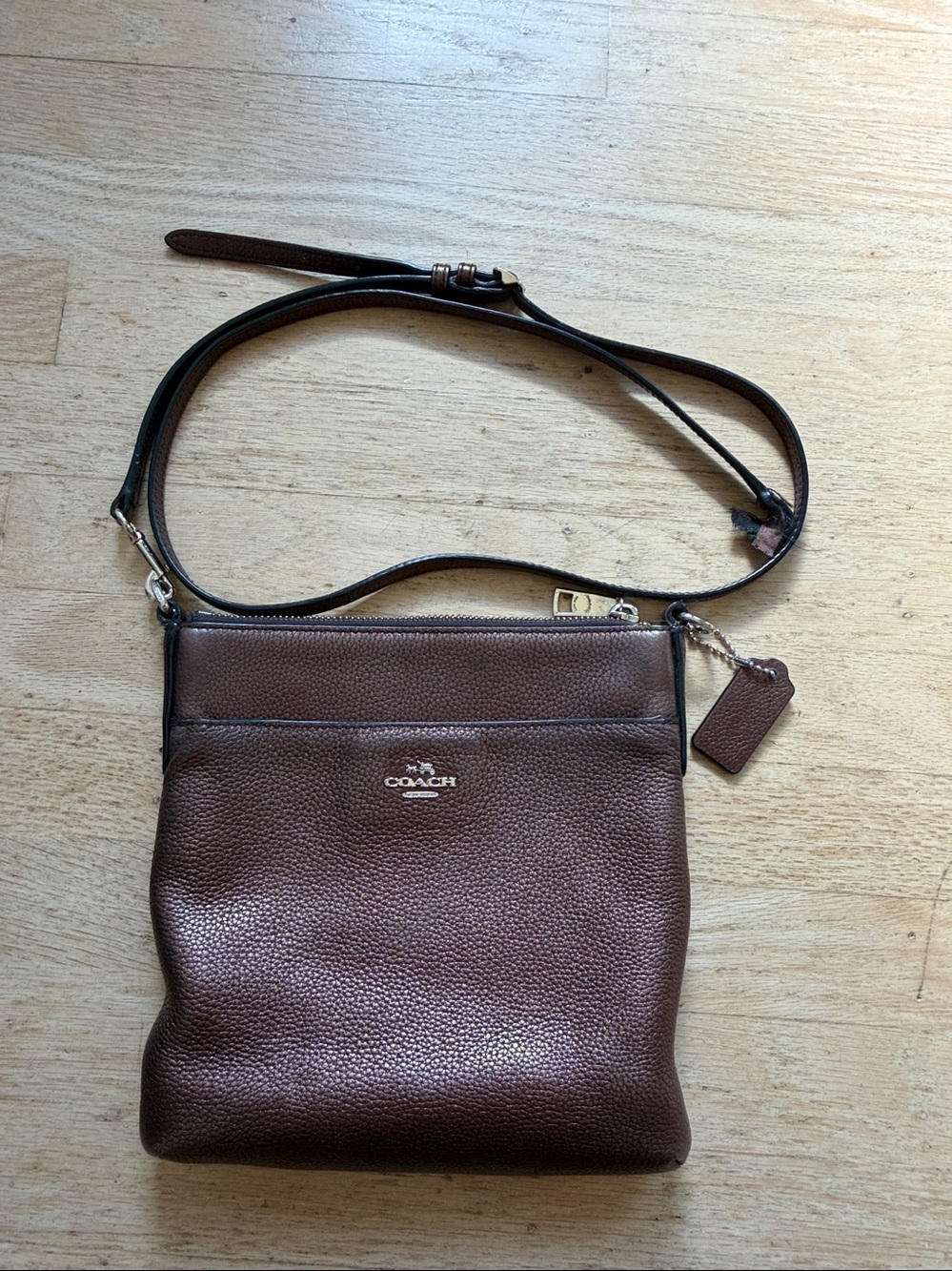 Coach Crossbody Kitt Messenger Bag in Metallic Brown/bronze